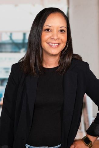 Alicia Austion