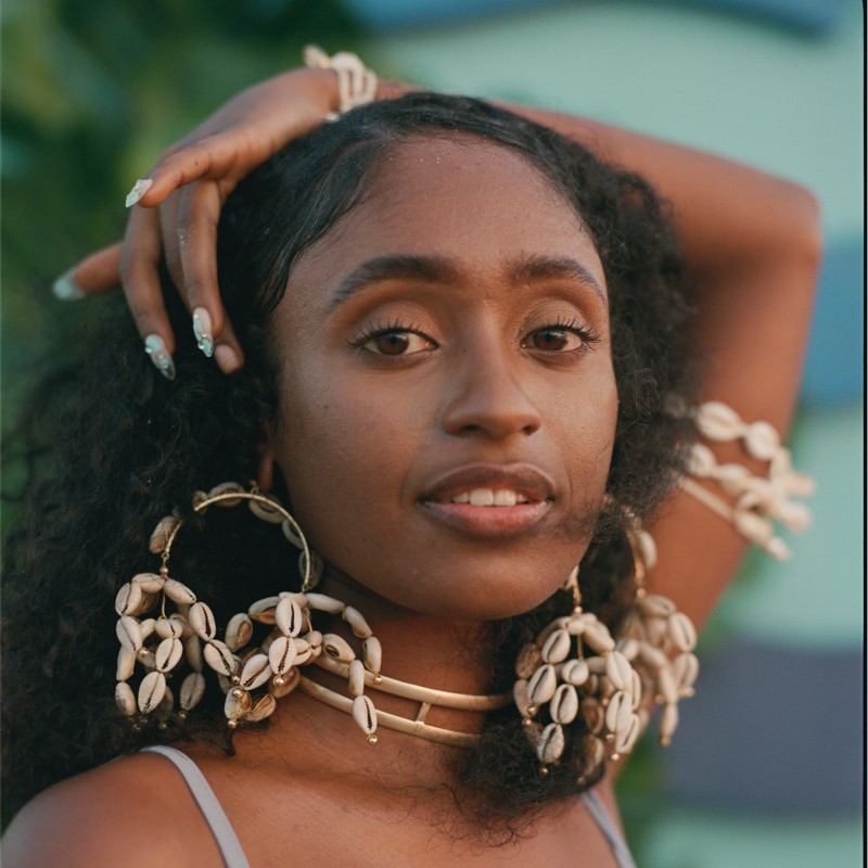 Chanel Hinds