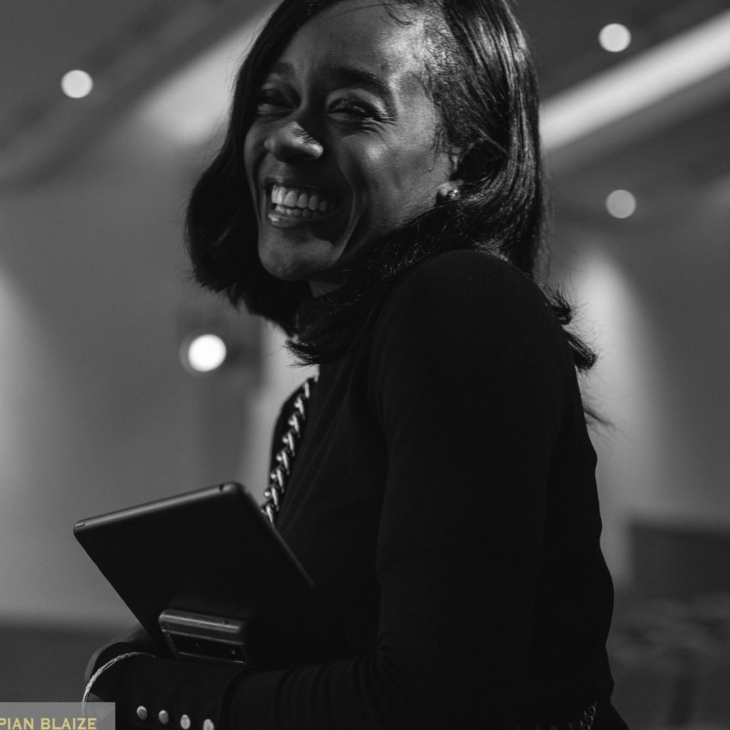 Lavinya Stennett 