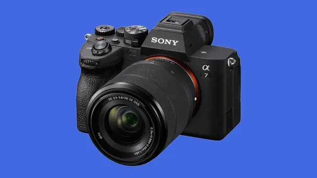 Save $500 on this professional-tier Sony A7 IV full-frame mirrorless camera