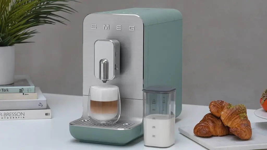 Smeg just knocked £300 off a stunning coffee machine for Black Friday