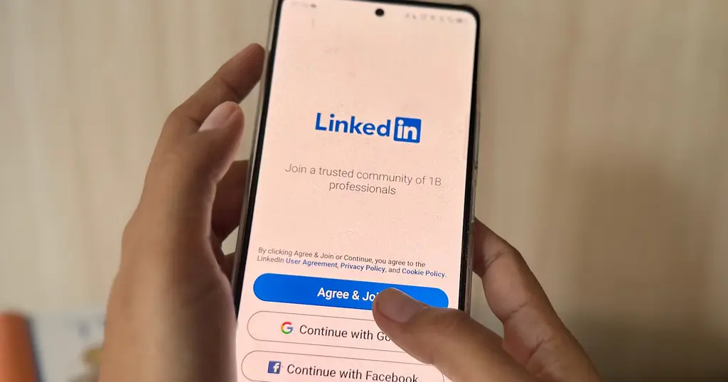 Professionals Trust Their Networks Over AI & Search