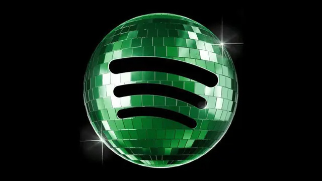 We won, the new Spotify logo is being laid to rest