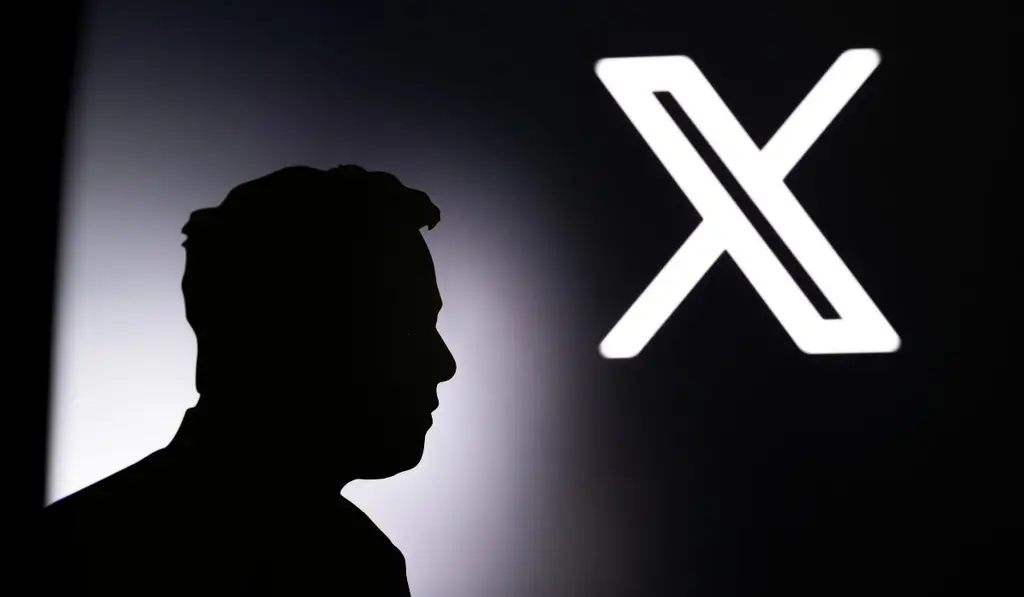 X’s UK revenues fall 58% as brands flee over moderation fears